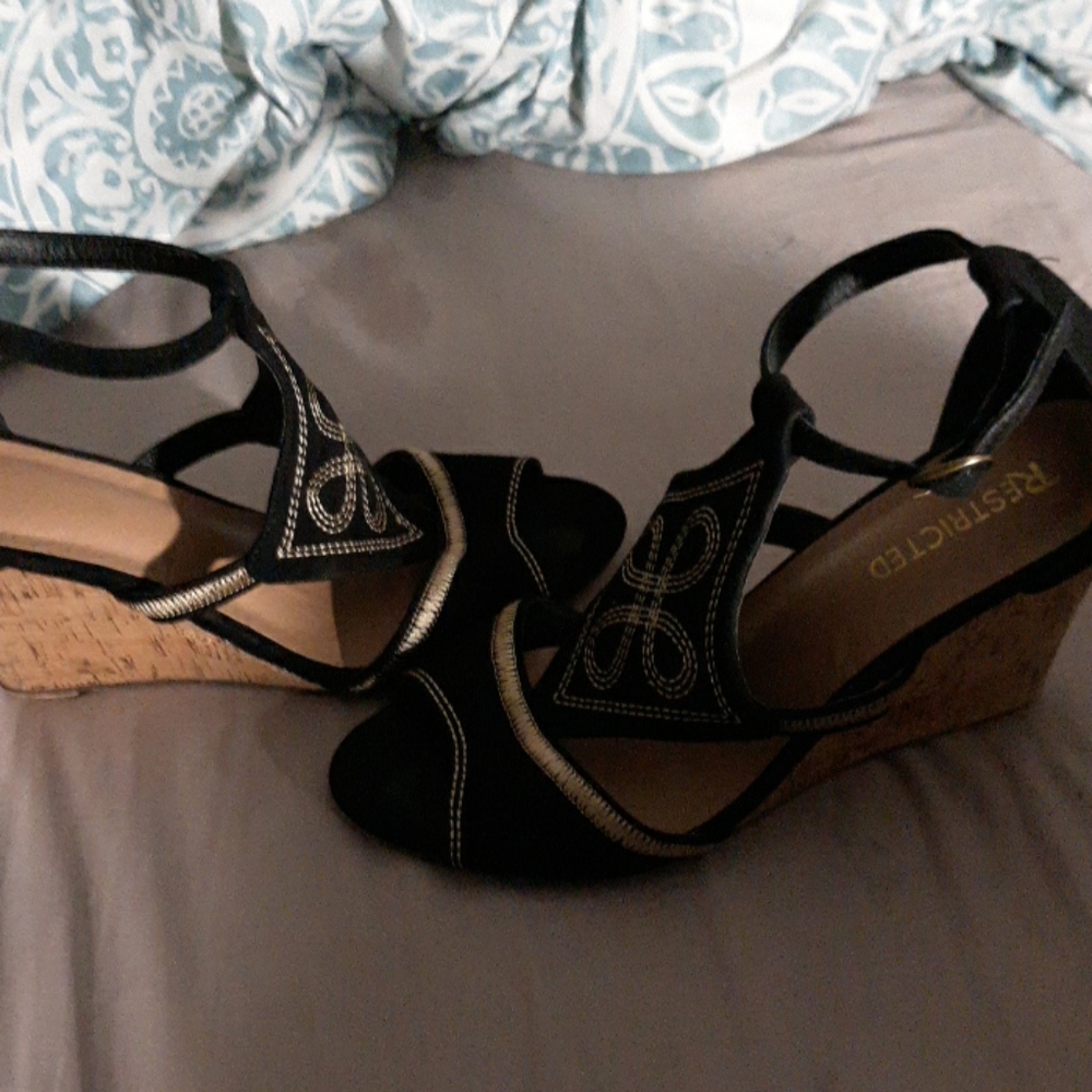 Wedges - Picture 2 of 2